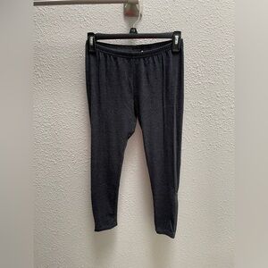 ❤️‍🔥3/$27❤️‍🔥Dark Heather Gray Leggings with Ankle Zipper - Size M - EUC